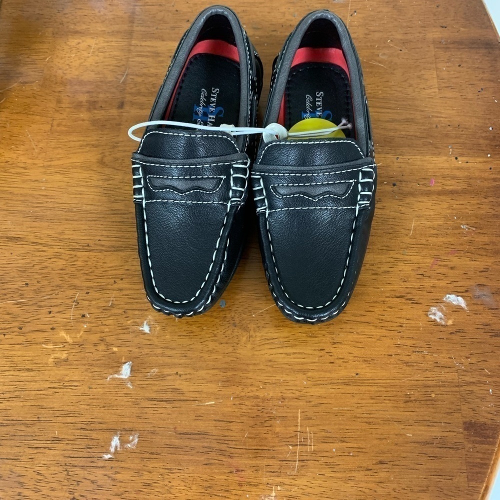 Steve Harvey celebrity edition loafers slip on shoes toddler size 5 NEW